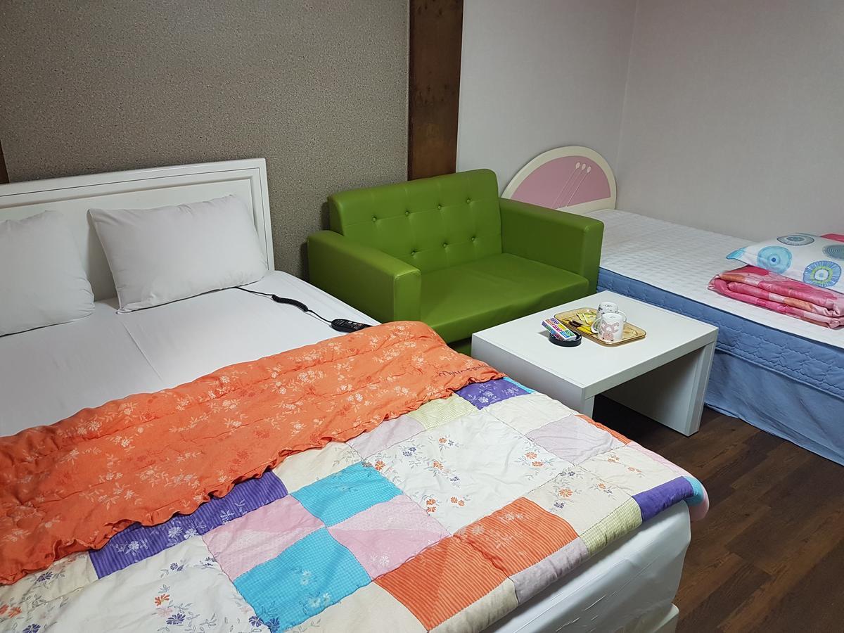 Sky Motel Gwangju Metropolitan City Bagian luar foto