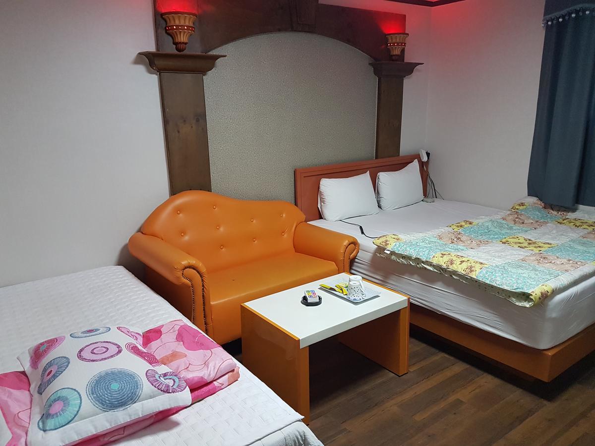 Sky Motel Gwangju Metropolitan City Bagian luar foto